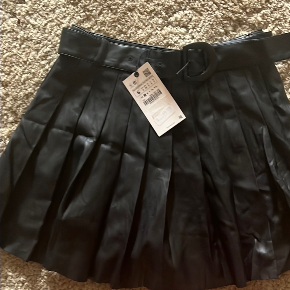 Zara Black Skater Mini Skirt with Tie Front - Picture 3 of 4